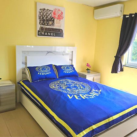 Apartment In Downtown At The Beach Nassau Extérieur photo